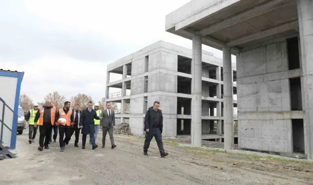 250 bin öğrenci ve ailelerine müjde: Esenyurt'un okul sorunu çözülecek