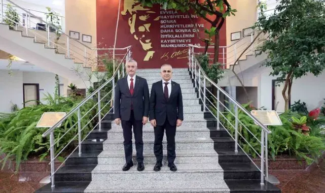 Tahmazoğlu'ndan GAÜN Rektörü Doğan'a ziyaret