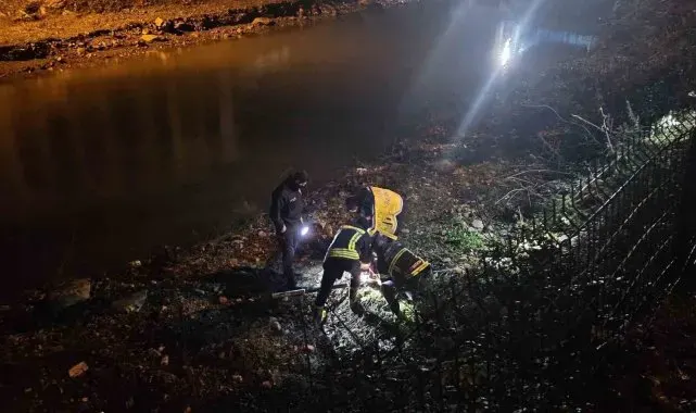 Dereye düşen şahsı ekipler kurtardı