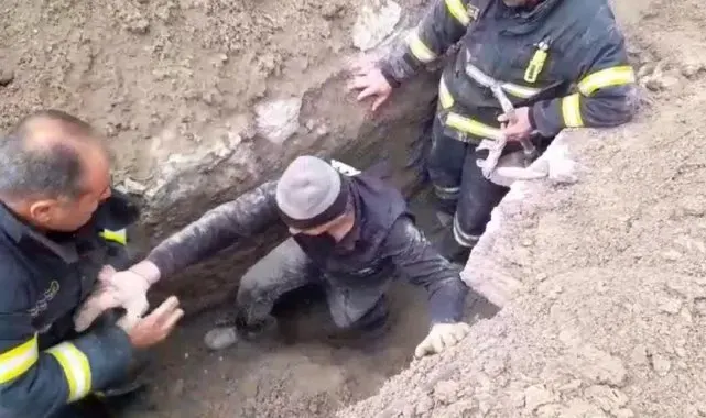 Burdur'da kazdığı çukurda bacakları toprak altında sıkışan işçiyi itfaiye kurtardı
