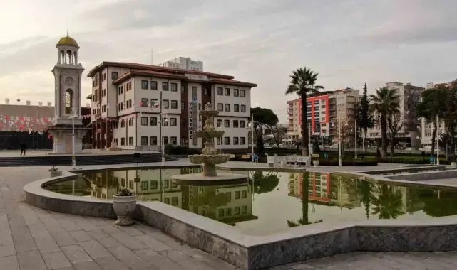 Yunusemre'den 100. Meydanı'nda ücretsiz ve sınırsız internet hizmeti