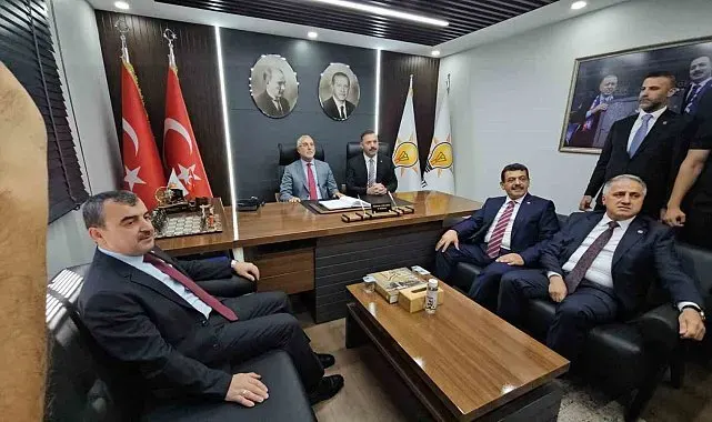 Bakan Işıkhan Zonguldak'ta ziyaretlerde bulundu