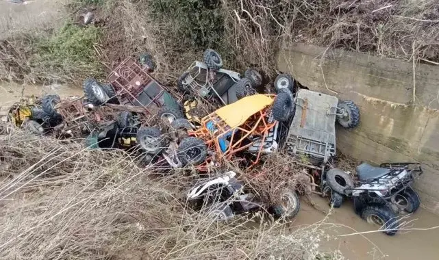 Sel safari istasyonunu vurdu, onlarca ATV kayıp