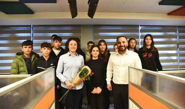 Başkan Pehlivan: "Evlatlarımızı geleceğe güvenle hazırlıyoruz"