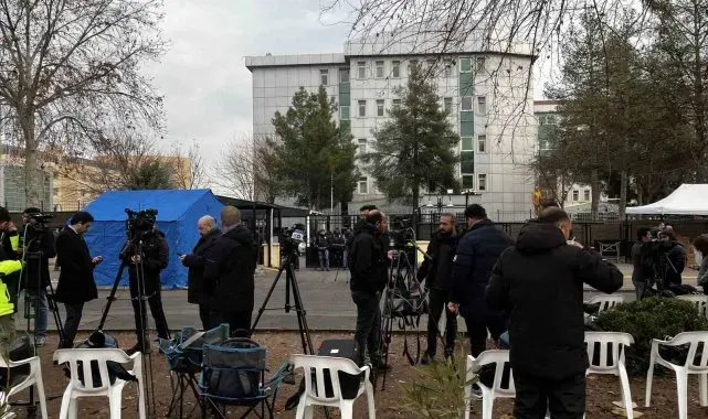 Narin Güran cinayeti davasında ikinci duruşmaya basın mensuplarından yoğun ilgi
