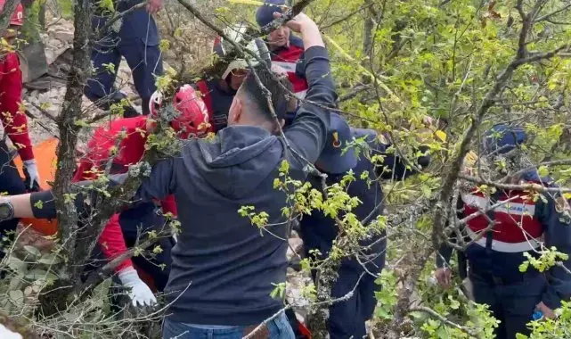 Papa'nın geleceğini duyan defineciler İznik'e dadandı