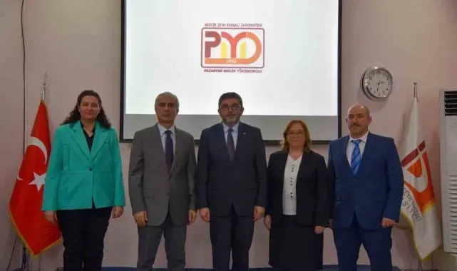 BŞEÜ'de 30'uncu yıl kutlaması