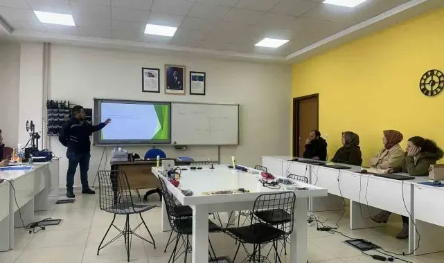 Aydıntepeli üreticilere 'Buğdaygil Yem Bitkileri Yetiştiriciliği' kursu verildi