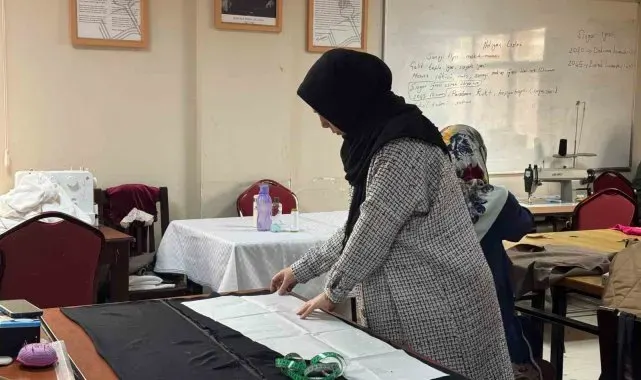 Sosyal yaşam merkezlerindeki kurslar vatandaşların gelişimine katkı sağlıyor