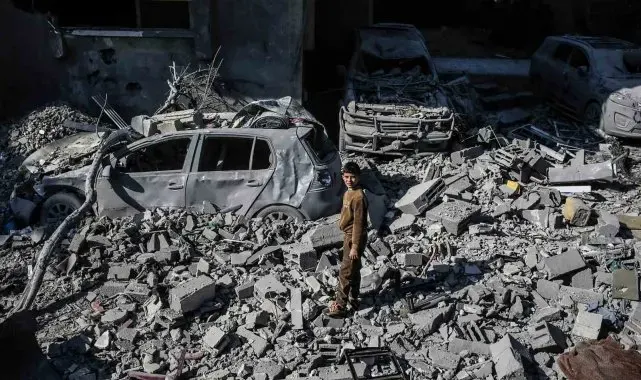 Gazze'de can kaybı 45 bin 338'e yükseldi