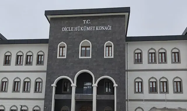 Dicle'de 8 ayda 9 kilo 20 gram esrar, 5 bin 967 kök kenevir ele geçirildi