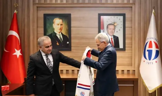 Gaziantep Üniversitesi'nde devir teslim töreni gerçekleştirildi