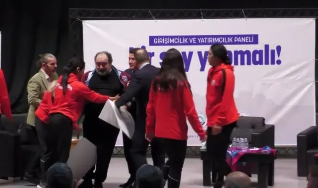 İşadamı Nevzat Aydın "Girişimcilik ve Yatırım' panelinde fenalaştı