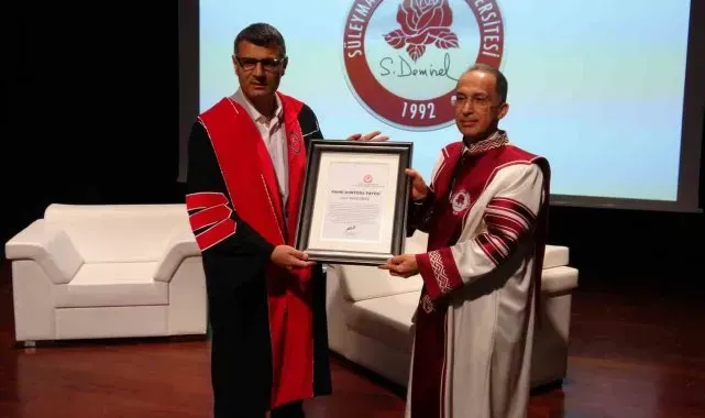 Yusuf Dikeç'e, Süleyman Demirel Üniversitesi'nden fahri doktora payesi