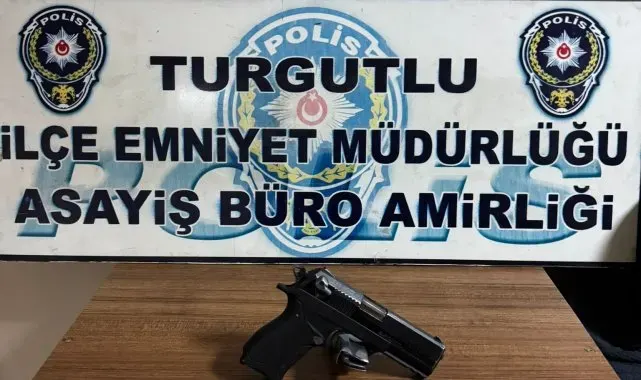 Turgutlu'da 2 kişiyi yaralayan şahıs tutuklandı