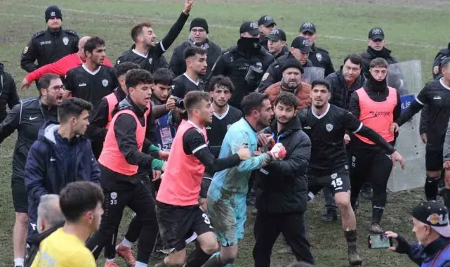 TFF 2. Lig'de maç sonu ortalık karıştı