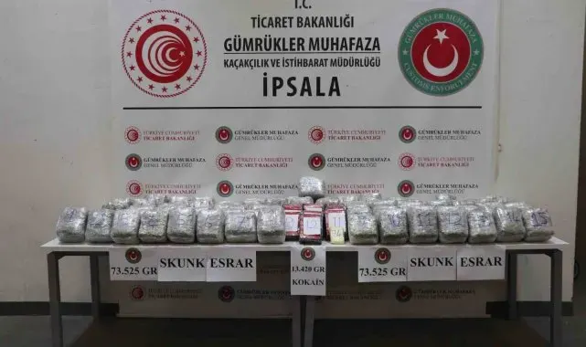 Gümrük Muhafaza ekipleri İpsala ve Esendere Gümrük Kapısı'nda zehir tacirlerine geçit vermedi