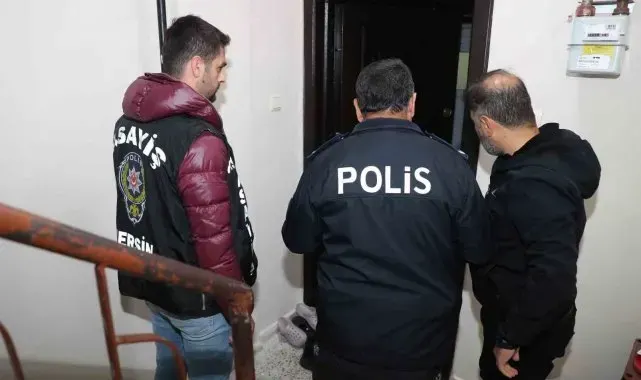 Mersin'de hırsızlık suçundan aranan 27 firari yakalandı