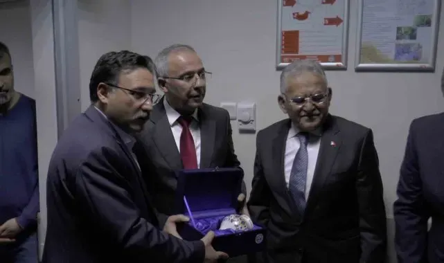 ERÜ'de yeni alınan 'anjiyografi' ve 'ultrasonografi' cihazı hizmete başladı
