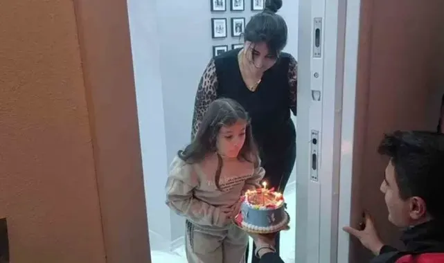 Şehit kızına babasının meslektaşları polislerden yürek ısıtan doğum günü kutlaması