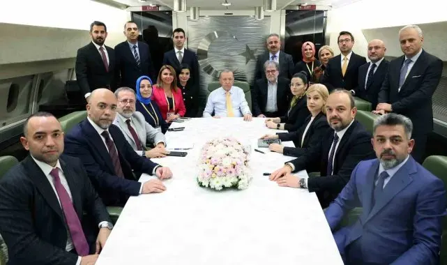 Cumhurbaşkanı Erdoğan: "Suriye'de mevcut terör örgütlerinin etkisiz hale getirilme zamanının geldiğini de göstereceğiz"