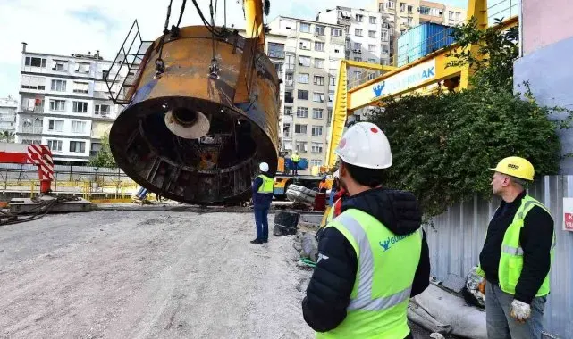 Buca Metrosu'nda yoğun tempo