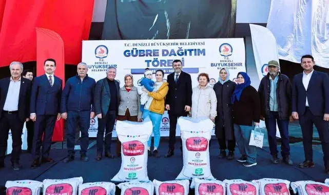 Denizli Büyükşehir üreticinin yüzünü güldürmeye devam ediyor