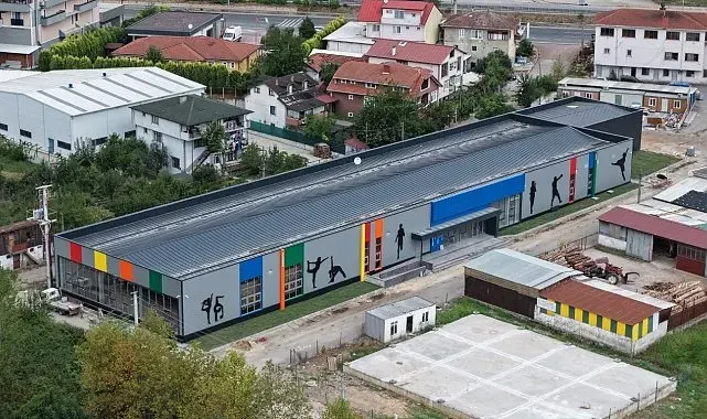 Kartepe'nin yeni spor merkezi "Ritim" hizmete hazırlanıyor