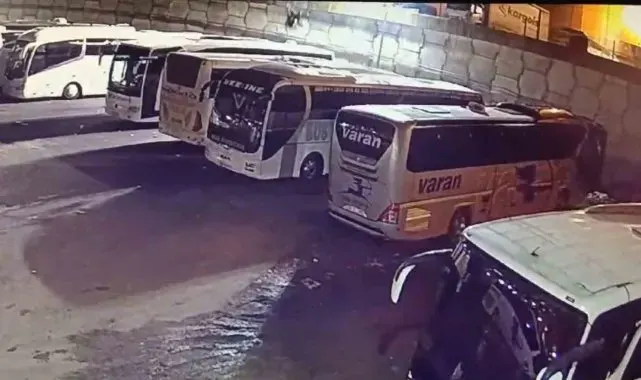 Bayrampaşa'da telin kopması sonucu yere düşmüşlerdi, o anın görüntüleri ortaya çıktı