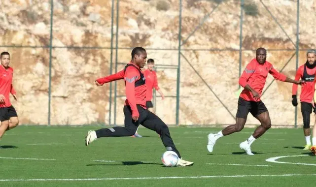 Atakaş Hatayspor, İskenderunspor maçı hazırlıklarını tamamladı