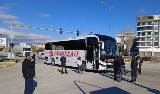Otobüsün çarptığı yaya 5 günlük yaşam mücadelesini kaybetti.