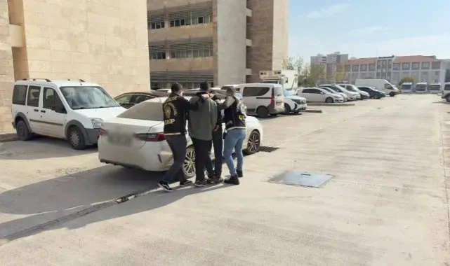 Antalya'da 1 haftada 975'i aranan şahıs olmak üzere toplam 2 bin 179 şahıs yakalandı