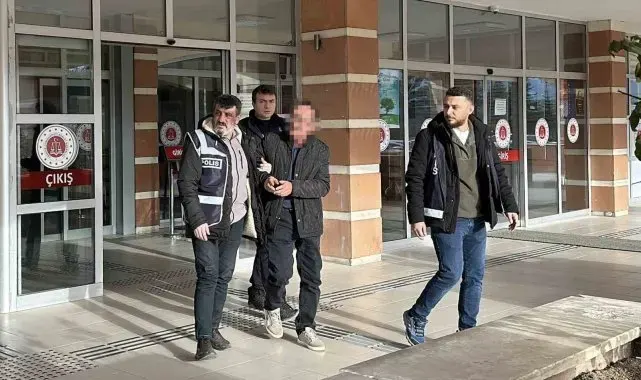 'Cinsel istismar' suçundan 16 yıl hapis cezasına çarptırıldı, duruşma salonunda tutuklandı