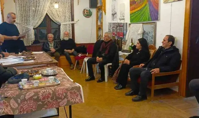 Kütahya Güzel Sanatlar ve Edebiyat Derneği'nin yeni yönetim kurulu belirlendi