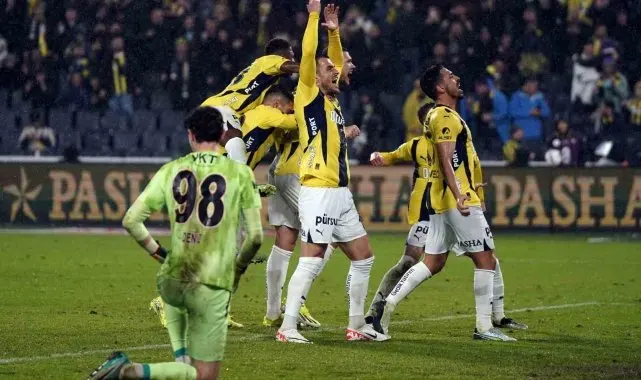 Trendyol Süper Lig: Fenerbahçe: 1 - Başakşehir: 0