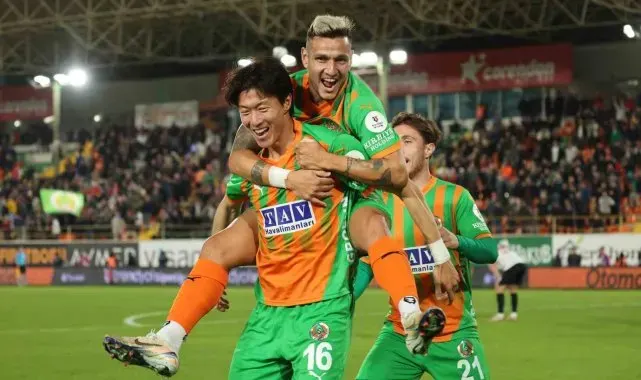 Trendyol Süper Lig: Alanyaspor: 3 - Gaziantep FK: 0