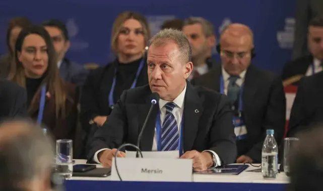 Seçer: "Küresel bir barış hareketine öncülük edebiliriz"