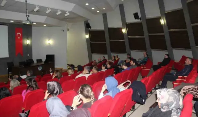 Aile hekimlerine akıllı ilaç ve akıllı laboratuvar eğitimi verildi