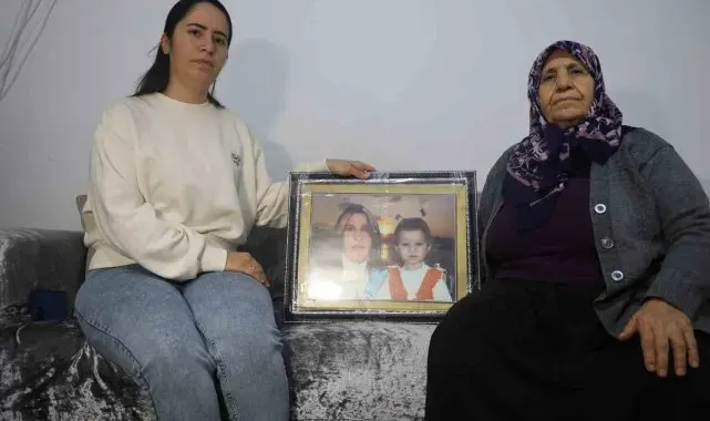 Reyhanlı patlamasında kardeşi ve kızını kaybeden acılı anne: "Esad yansın ve söndürecek bir bardak su bile bulamasınlar"