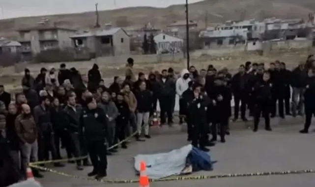 Van'da kamyonun çarptığı çocuk hayatını kaybetti