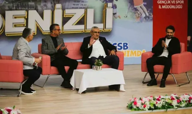 Denizli'de antrenörler hizmet için eğitim seminerinde buluştu