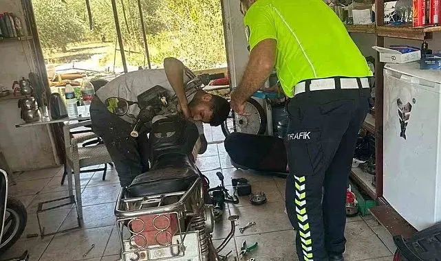 Antakya'da motosiklet tamircileri ve yedek parça satıcılarına denetim