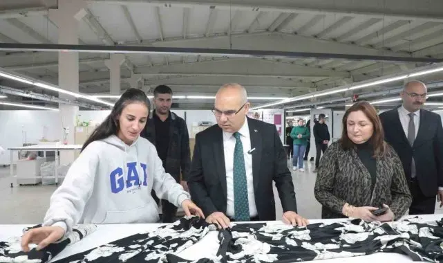Binlerce kişiye istihdam sağlayan Tekstilkent'te üretilen ürünler dünyaya ihraç ediliyor