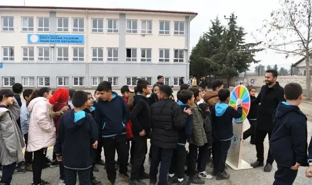 Başkan Geçit: "Spor istasyonları projemize başladık"