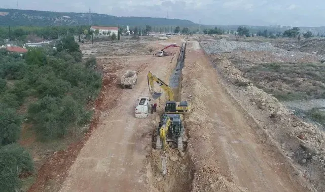 Antalya-Londra arası kadar içme suyu hattı döşendi