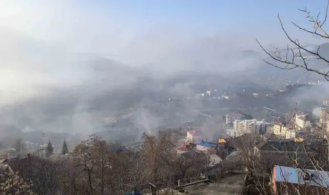 Tunceli'ye çöken sis, görsel şölen oluşturdu