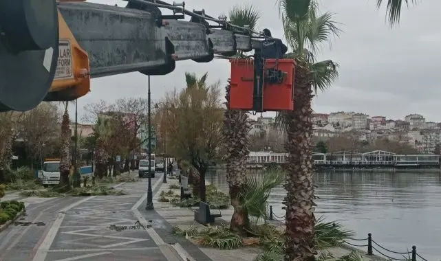 Silivri Belediyesi kışa hazırlık çalışmalarına devam ediyor