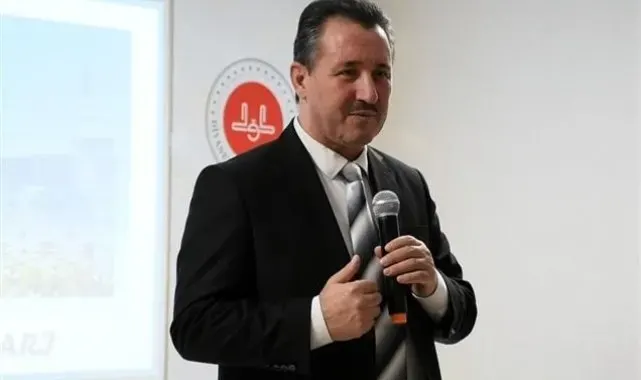 İl Müftüsü Dilek, 'Umre Hazırlık Kursu Eğitim Semineri' düzenledi