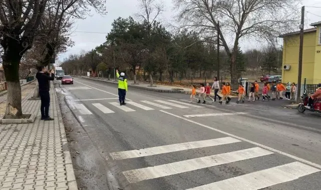 Kırklareli'nde öğrencilere trafik eğitimi