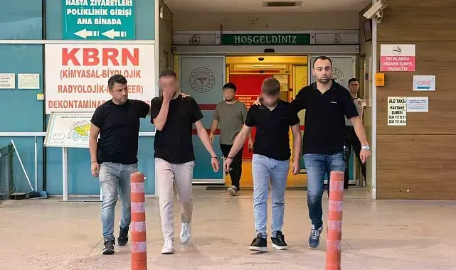 Bursa'da yaşlı kadını 1.5 milyon lira dolandıran çete yakayı ele verdi